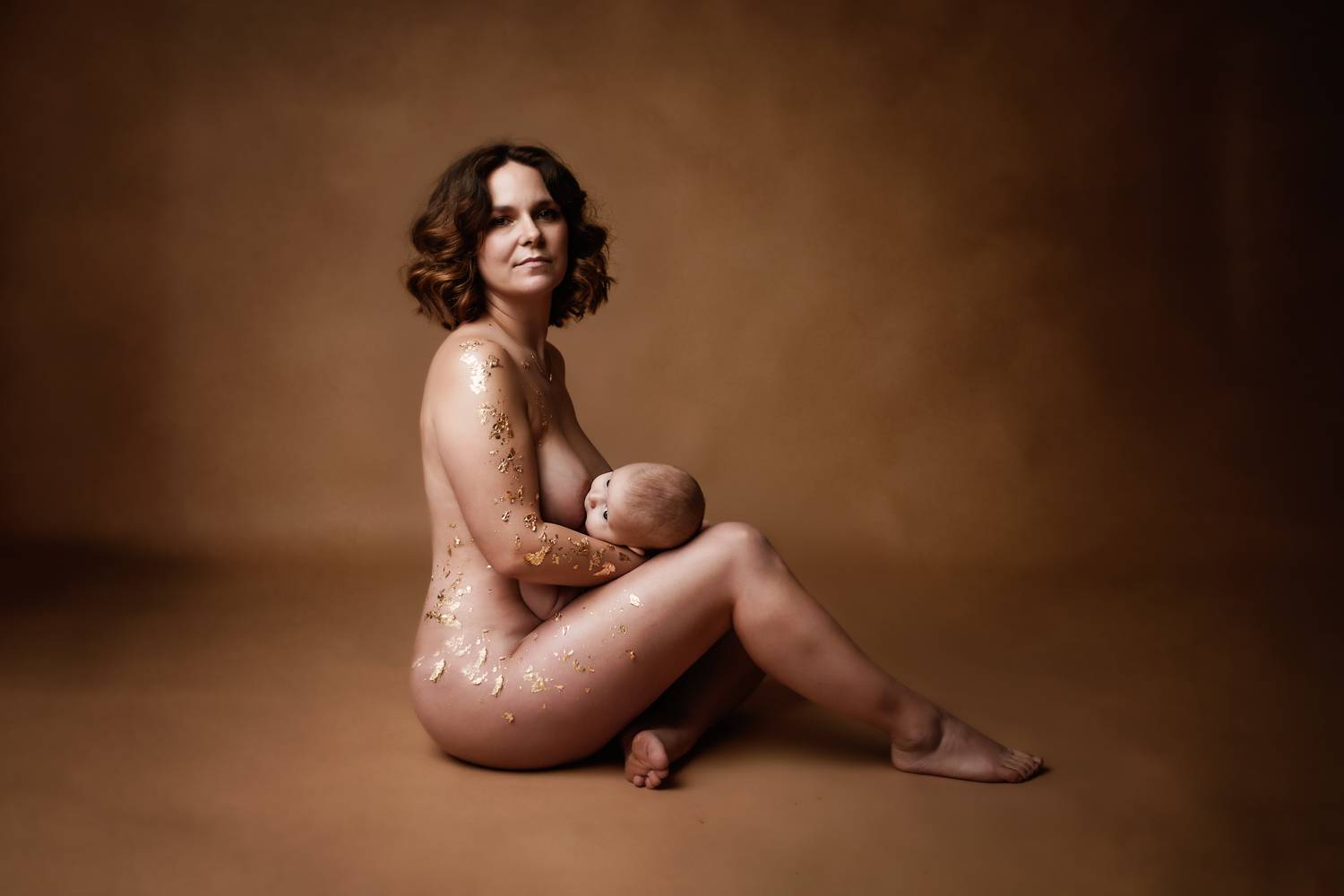 MOTHERHOOD - Galerie 23